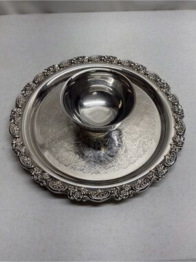 Wm. A Rogers Oneida Silversmiths Chip And Dip Serving Tray Platter VINTAGE